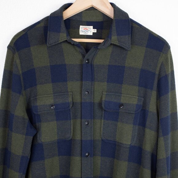 Faherty Legend Flannel Shirt Plaid Men’s Medium - Picture 4 of 4